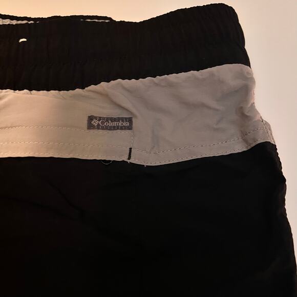 Columbia Swim Shorts Xl Black-and Gray with pockets - Picture 3 of 4